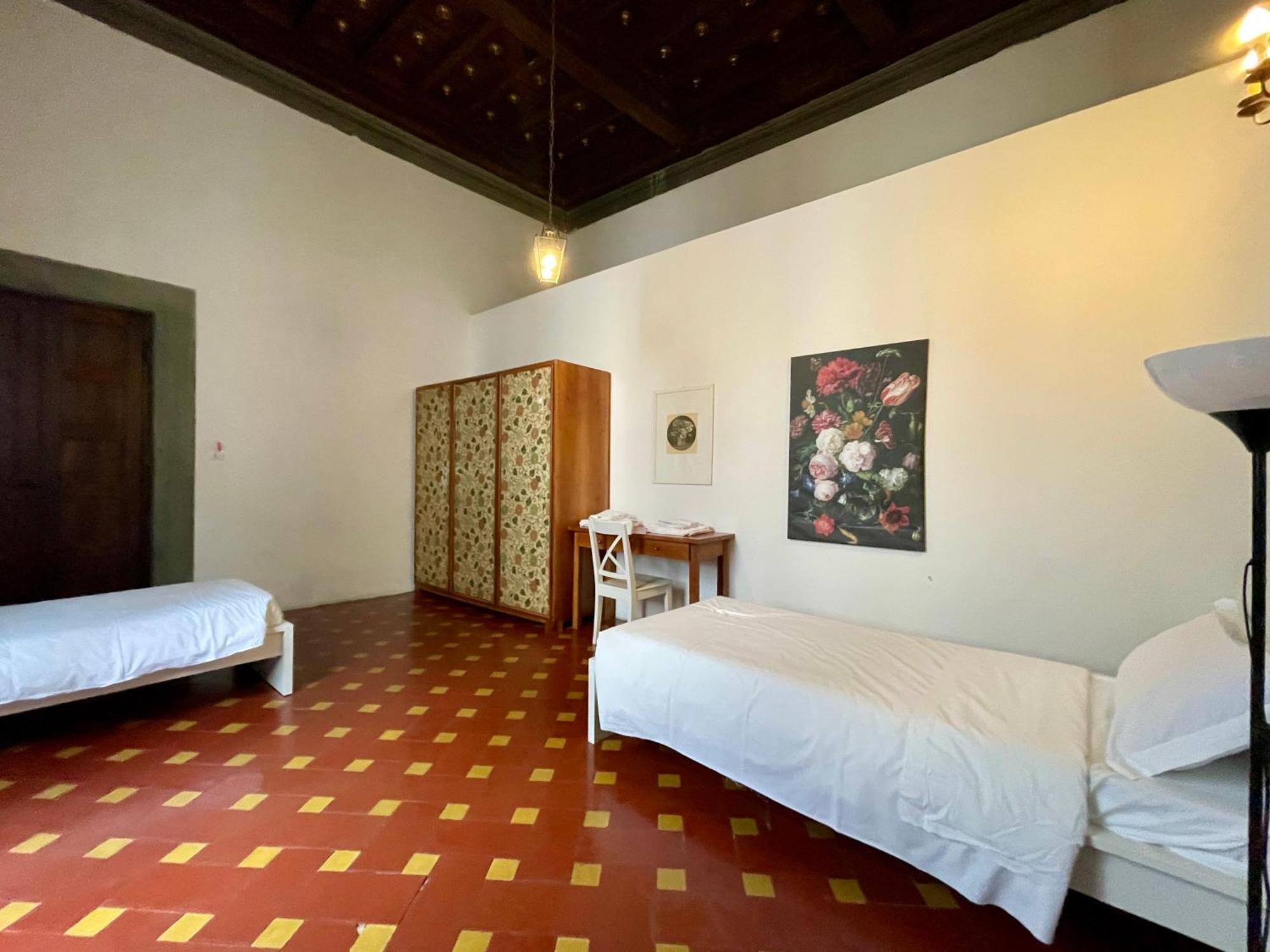 Ghibellina Lopez Apartamento
